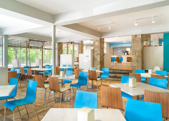 мпм орел - ултра ол инклузив Хотел 3*